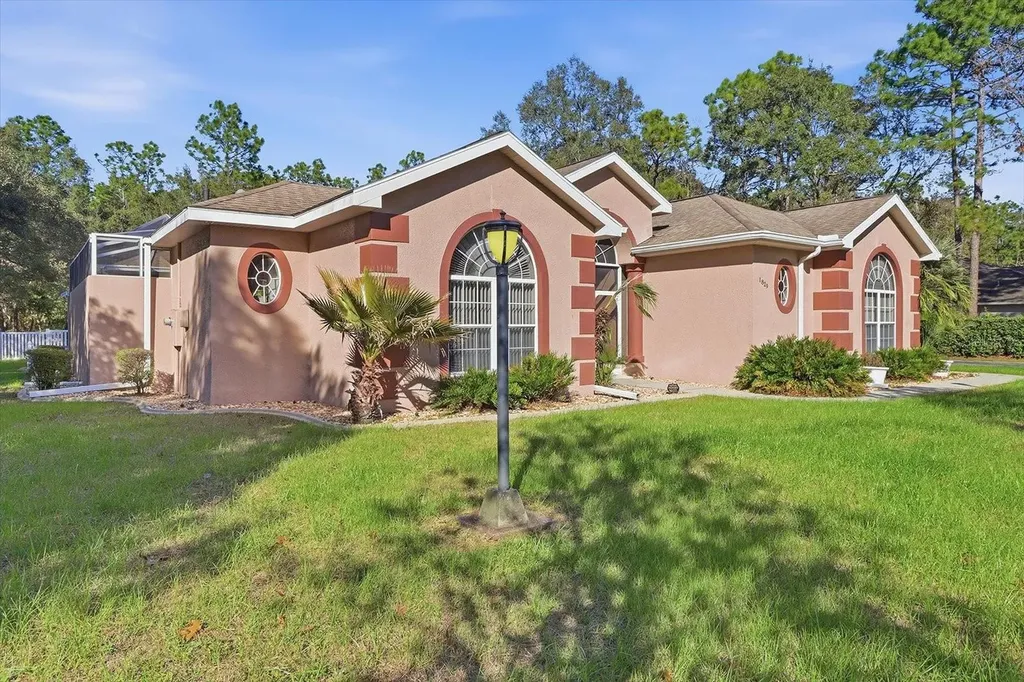 1829 W Redding Street Hernando FL 34442