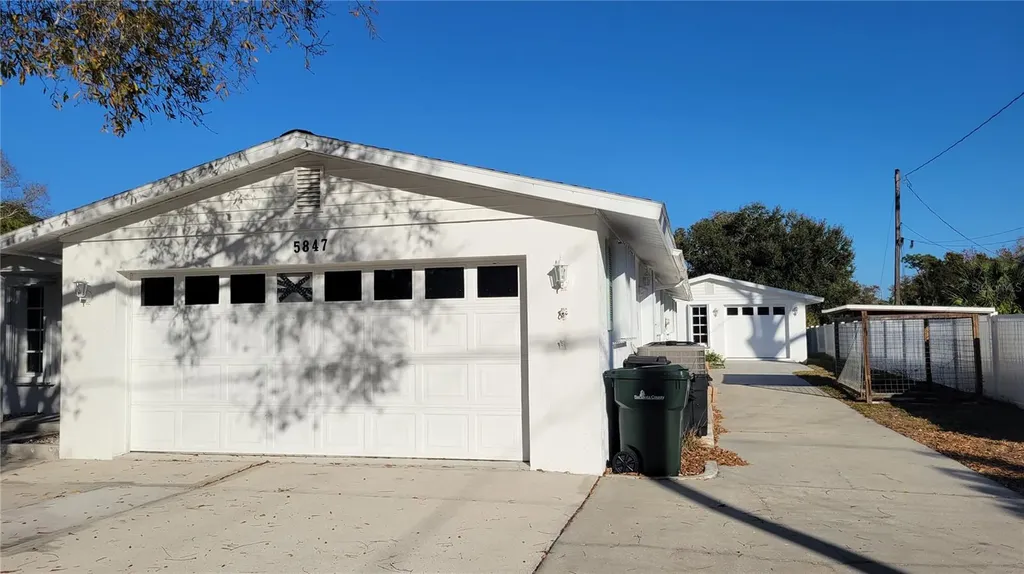 5847 Venisota Road Venice FL 34293