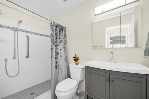 8315 Burgundy Drive N Pinellas Park FL 33781
