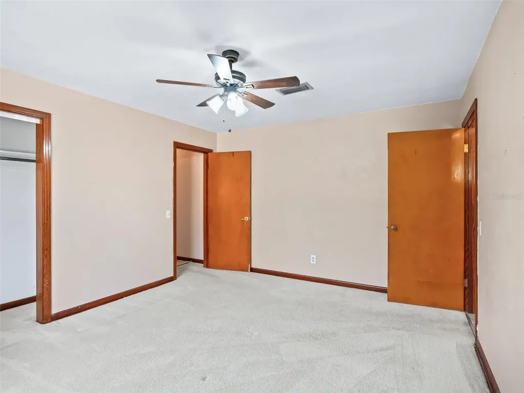 519 Huey Street Wildwood FL 34785