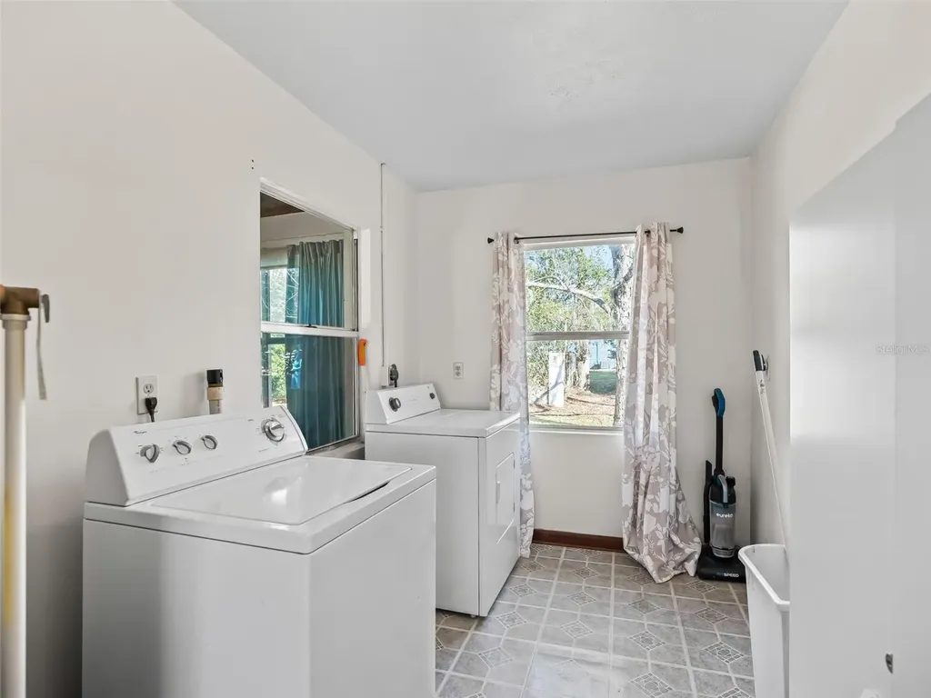 519 Huey Street Wildwood FL 34785
