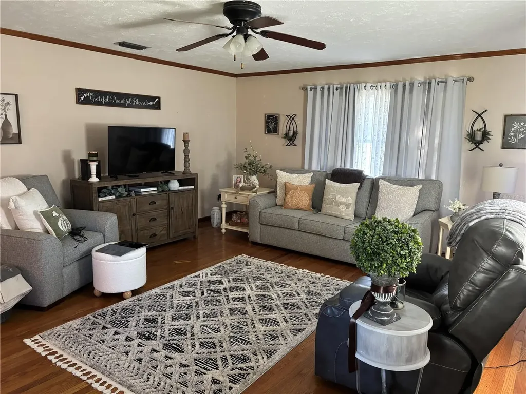 519 Huey Street Wildwood FL 34785