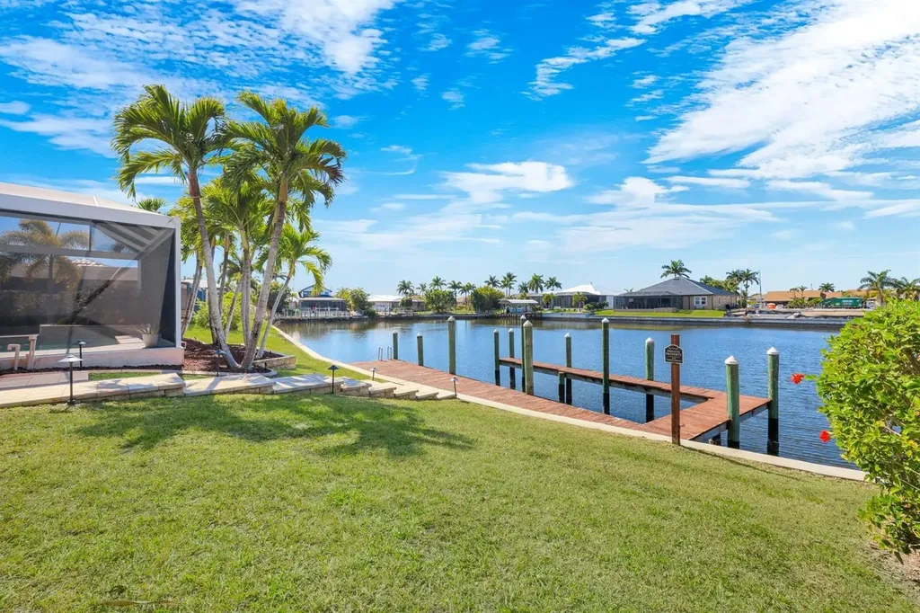 3106 SW 26th Court Cape Coral FL 33914
