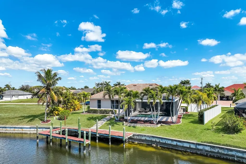 3106 SW 26th Court Cape Coral FL 33914