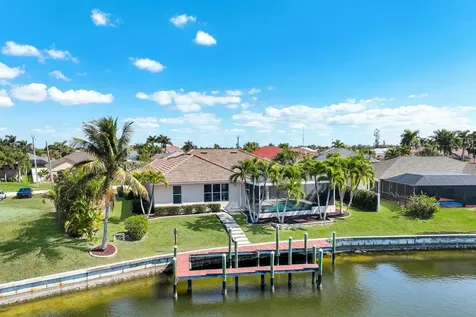 3106 SW 26th Court Cape Coral FL 33914