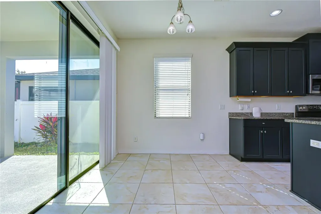 4736 Woods Landing Lane Tampa FL 33619