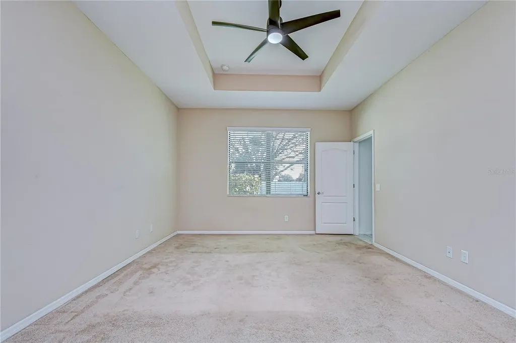 4736 Woods Landing Lane Tampa FL 33619