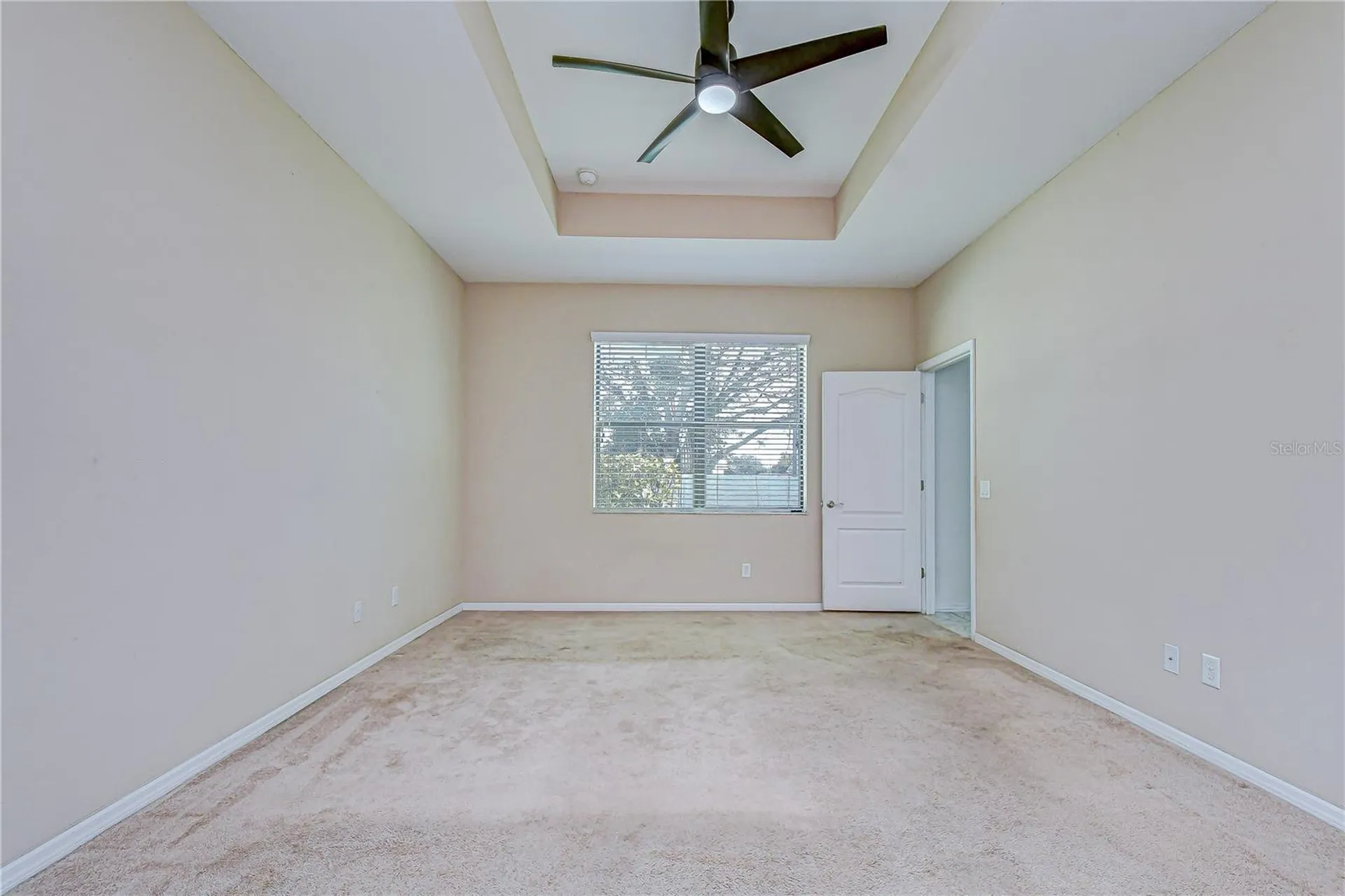 4736 Woods Landing Lane Tampa FL 33619