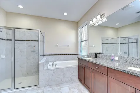 4736 Woods Landing Lane Tampa FL 33619