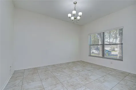 4736 Woods Landing Lane Tampa FL 33619