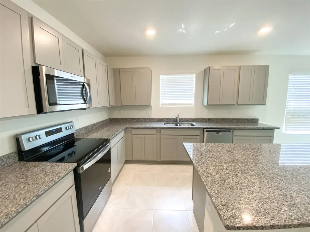 495 Lily Lane Davenport FL 33837
