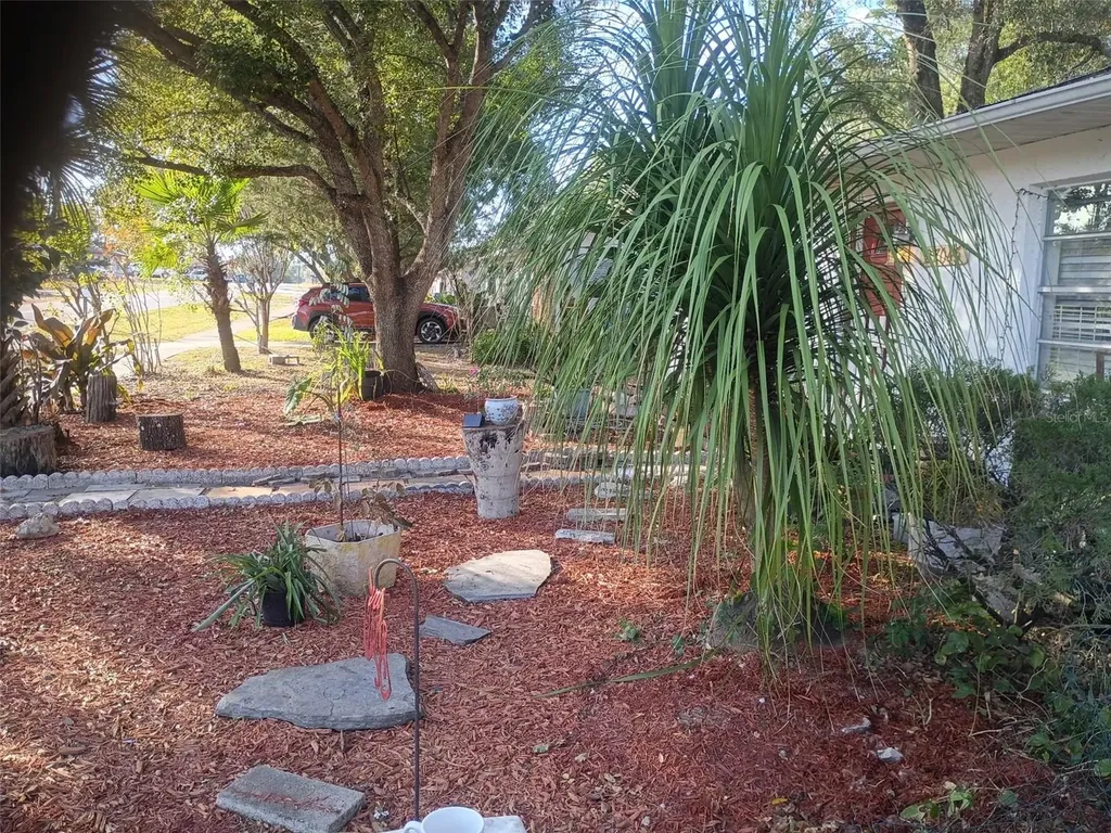 27043 Roper Road Brooksville FL 34602