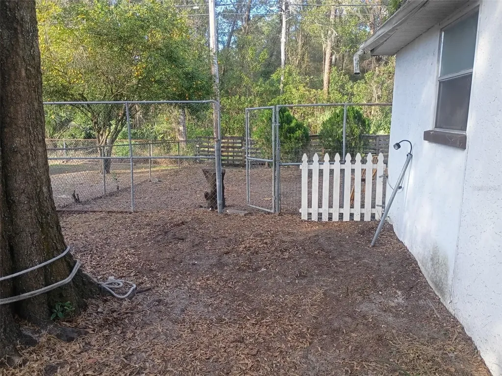 27043 Roper Road Brooksville FL 34602