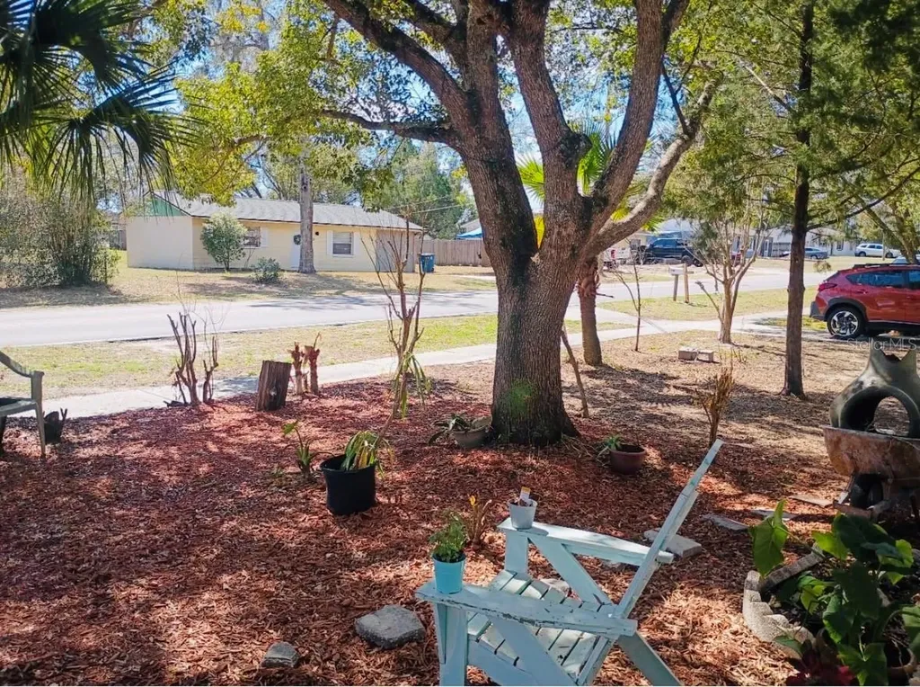 27043 Roper Road Brooksville FL 34602