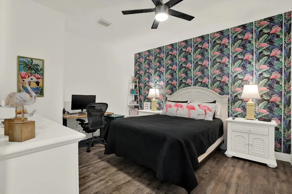 6203 64th Way N Pinellas Park FL 33781