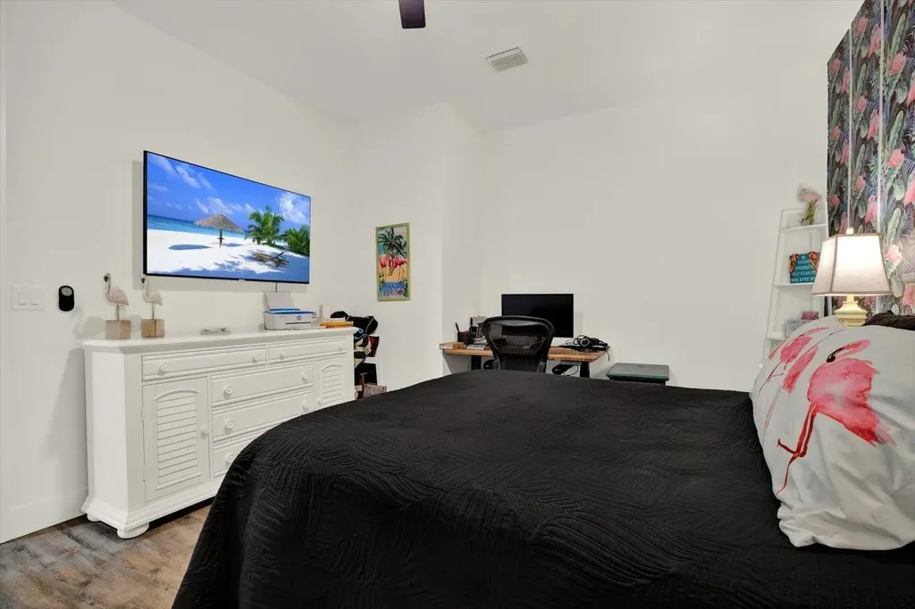 6203 64th Way N Pinellas Park FL 33781