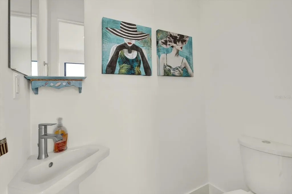6203 64th Way N Pinellas Park FL 33781
