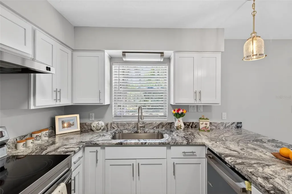 3907 NW 21st Street Gainesville FL 32605