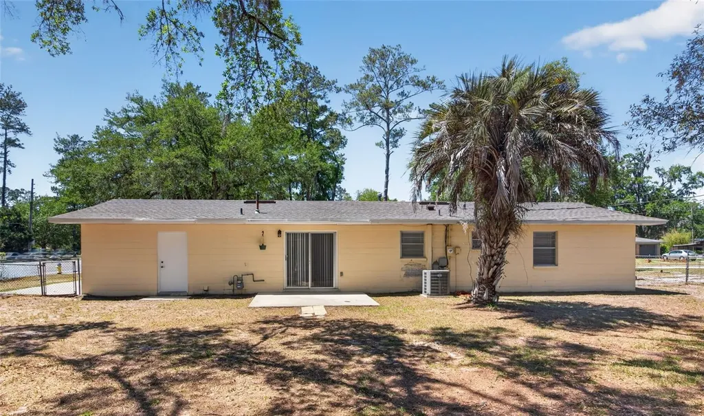 3907 NW 21st Street Gainesville FL 32605