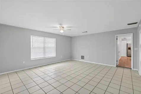 3907 NW 21st Street Gainesville FL 32605
