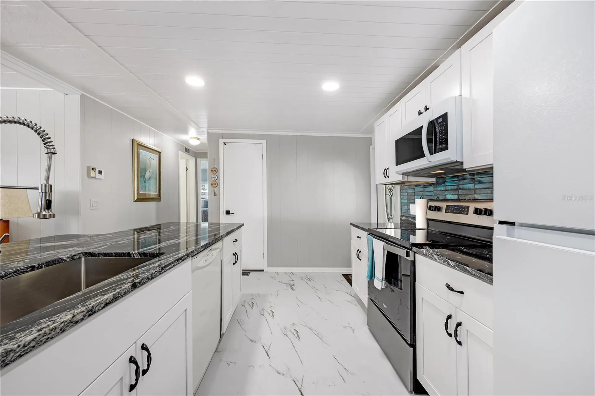 2100 Kings Highway Port Charlotte FL 33980