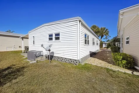 2100 Kings Highway Port Charlotte FL 33980