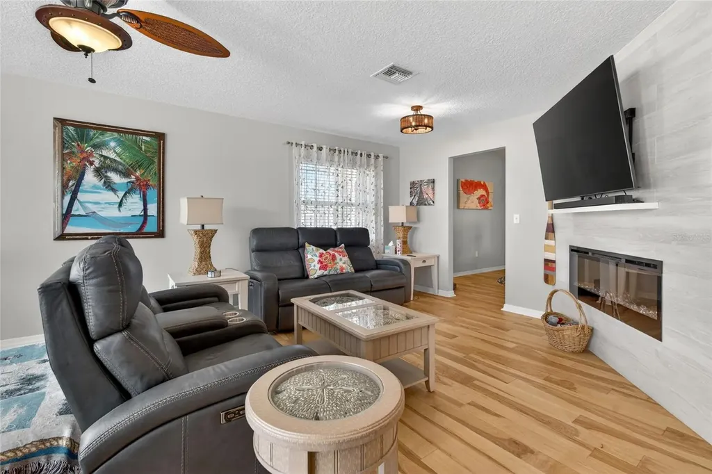 5118 Royal Oak Drive Fruitland Park FL 34731