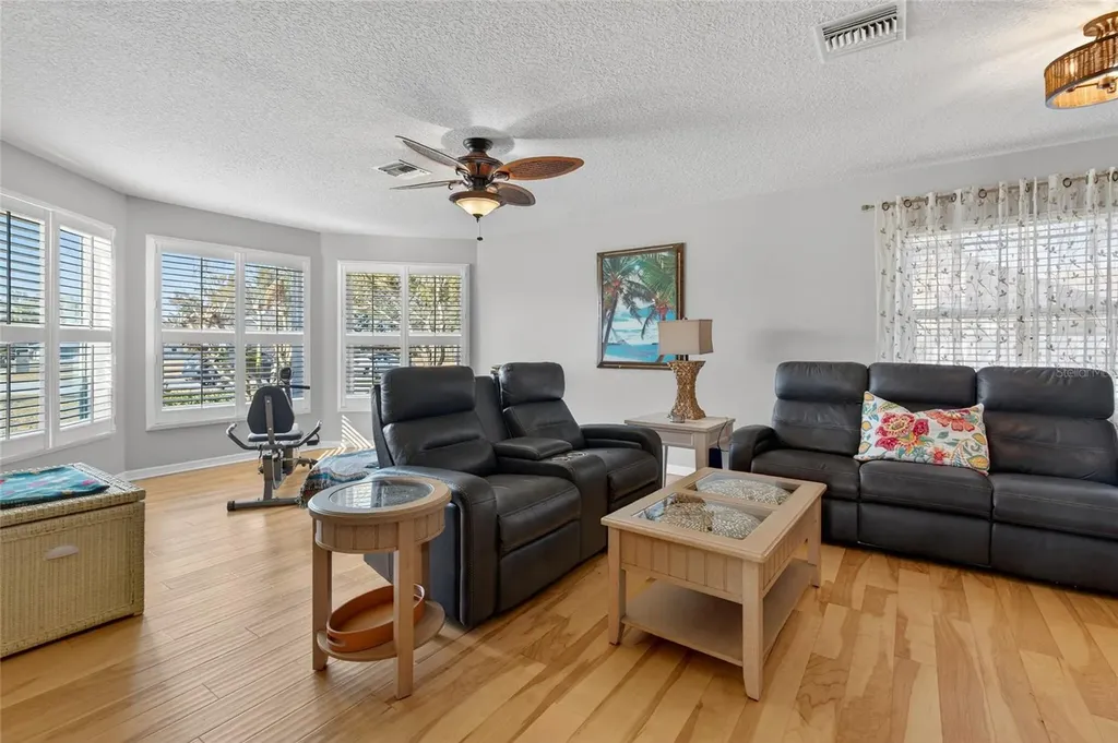 5118 Royal Oak Drive Fruitland Park FL 34731