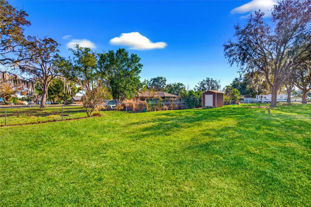 5118 Royal Oak Drive Fruitland Park FL 34731