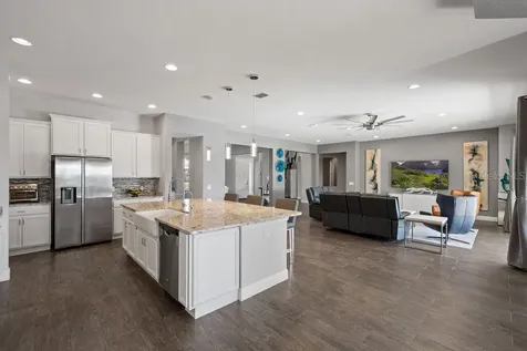 840 Spinnaker Way Kissimmee FL 34746