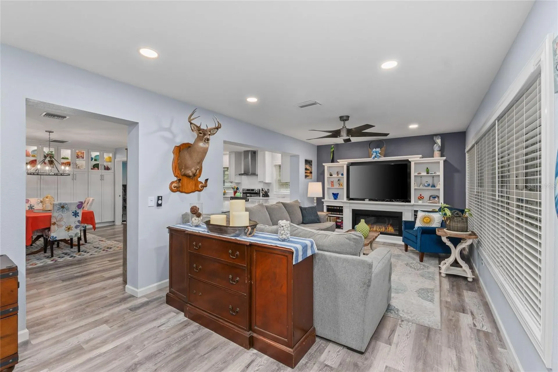 297 Lakeview Drive Tarpon Springs FL 34689