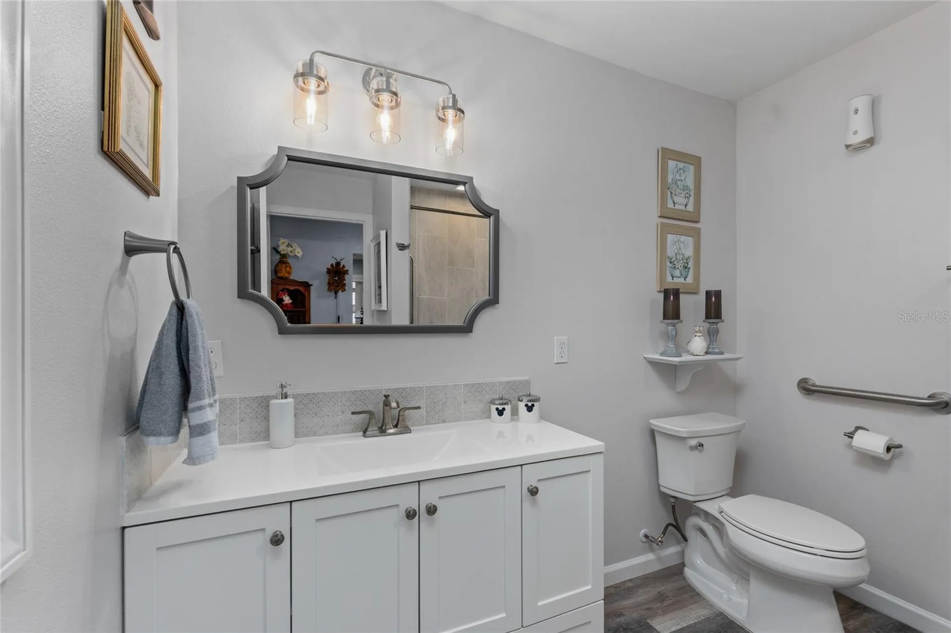 297 Lakeview Drive Tarpon Springs FL 34689