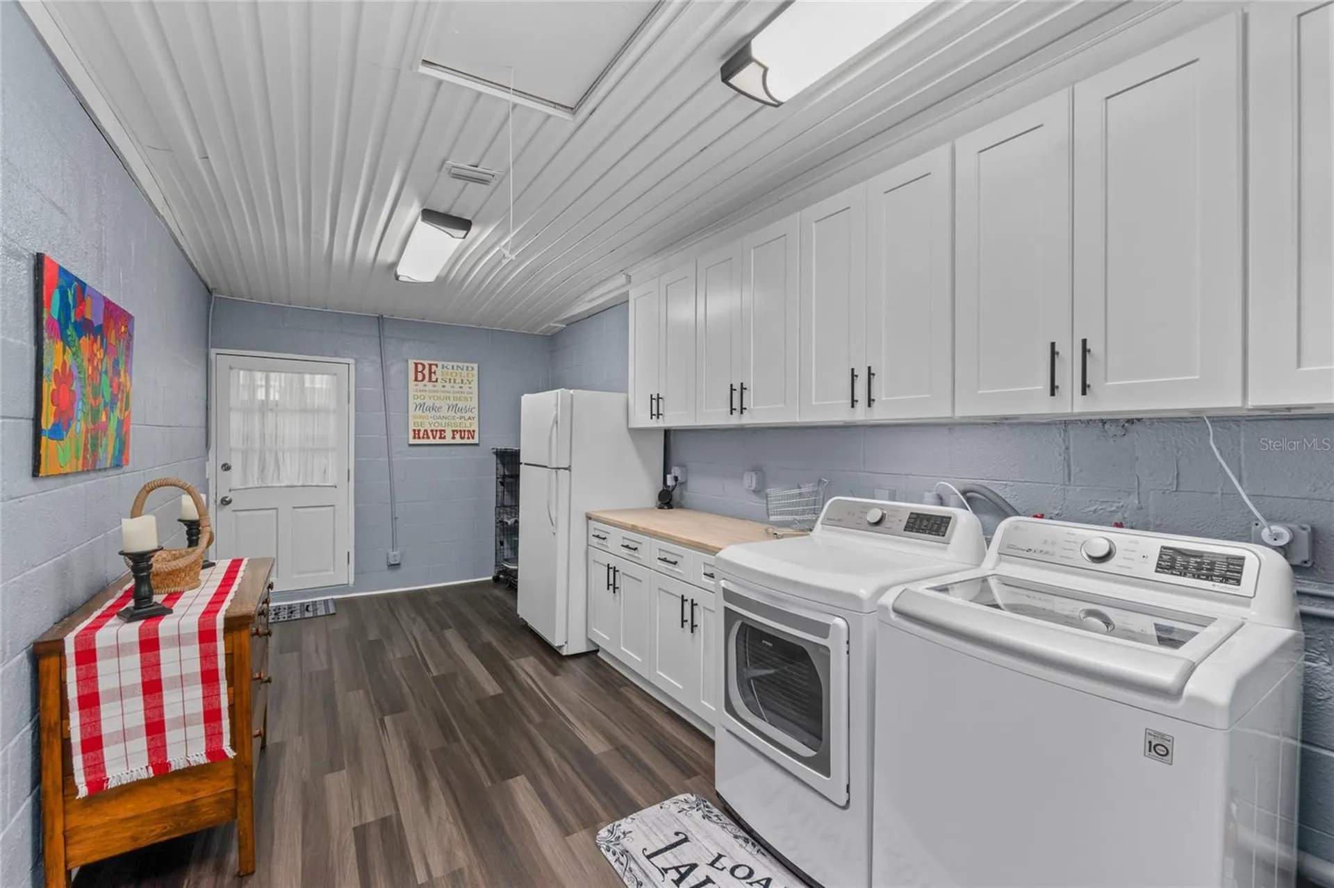 297 Lakeview Drive Tarpon Springs FL 34689