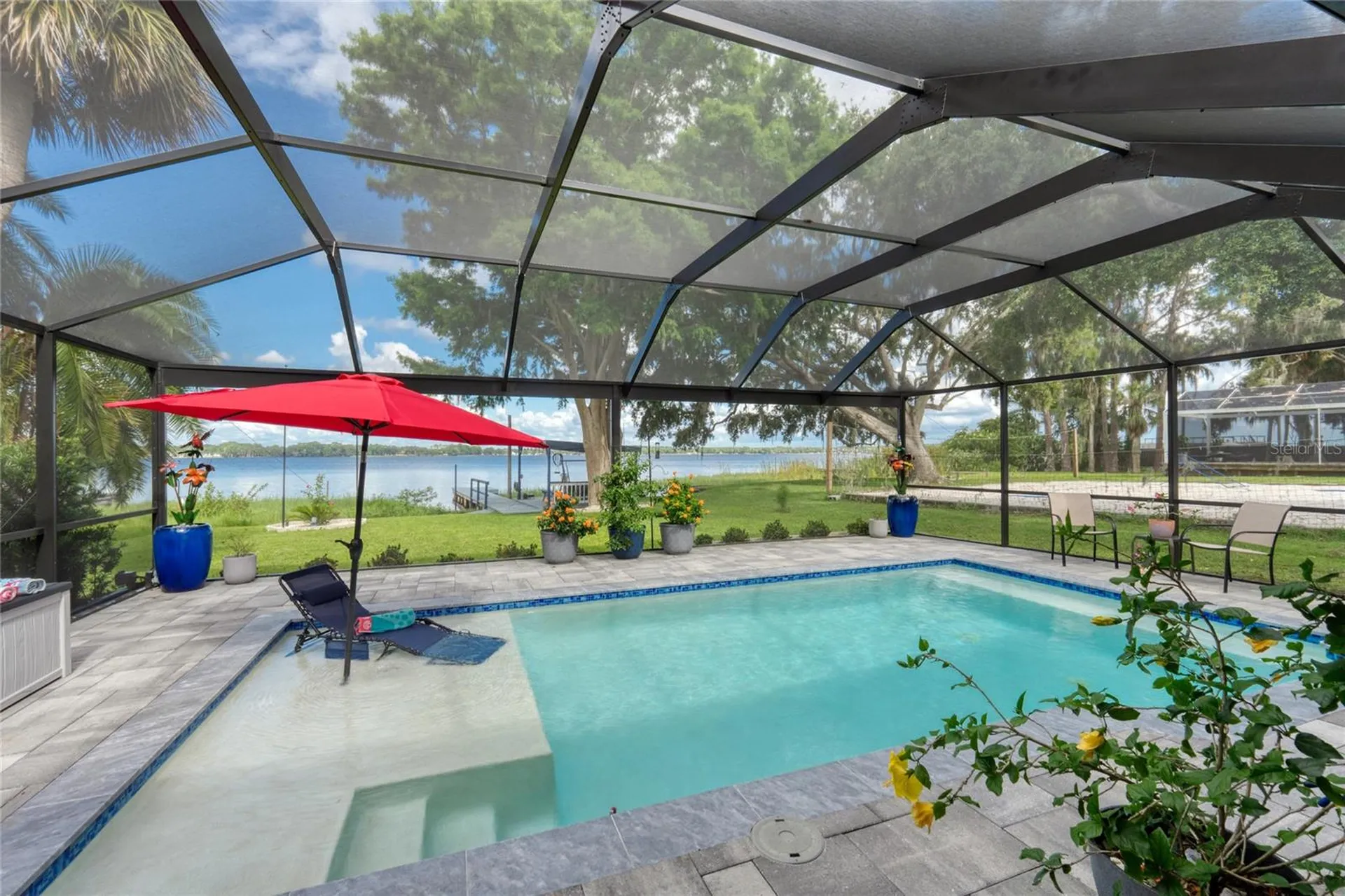 297 Lakeview Drive Tarpon Springs FL 34689