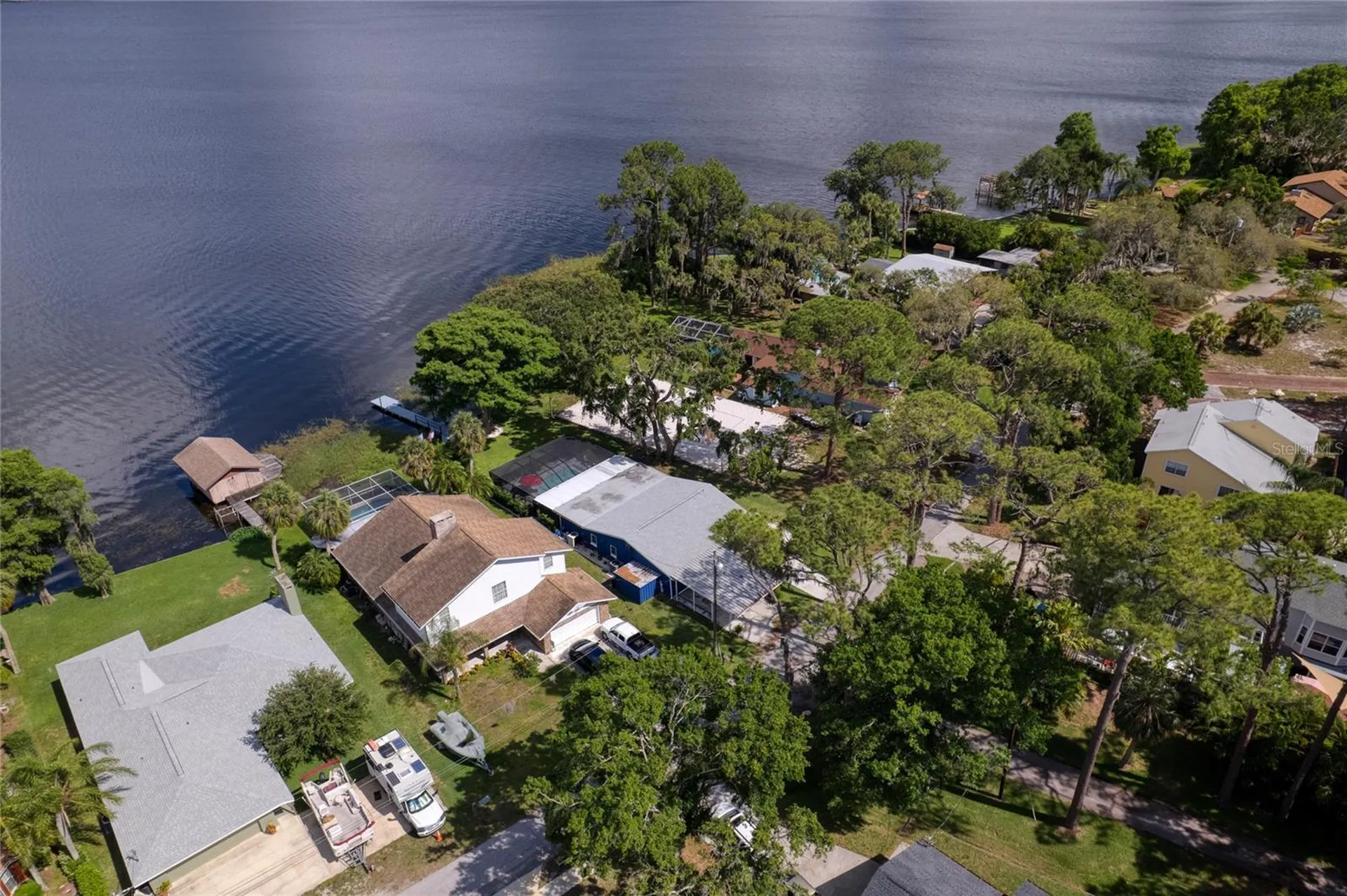 297 Lakeview Drive Tarpon Springs FL 34689