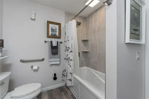 297 Lakeview Drive Tarpon Springs FL 34689