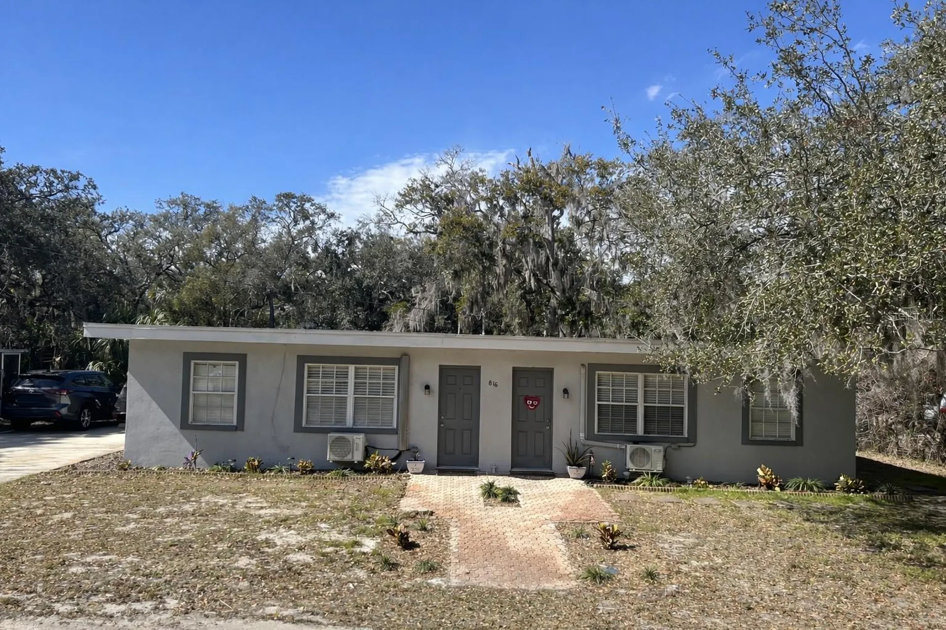 816 Carolina Avenue Tarpon Springs FL 34689
