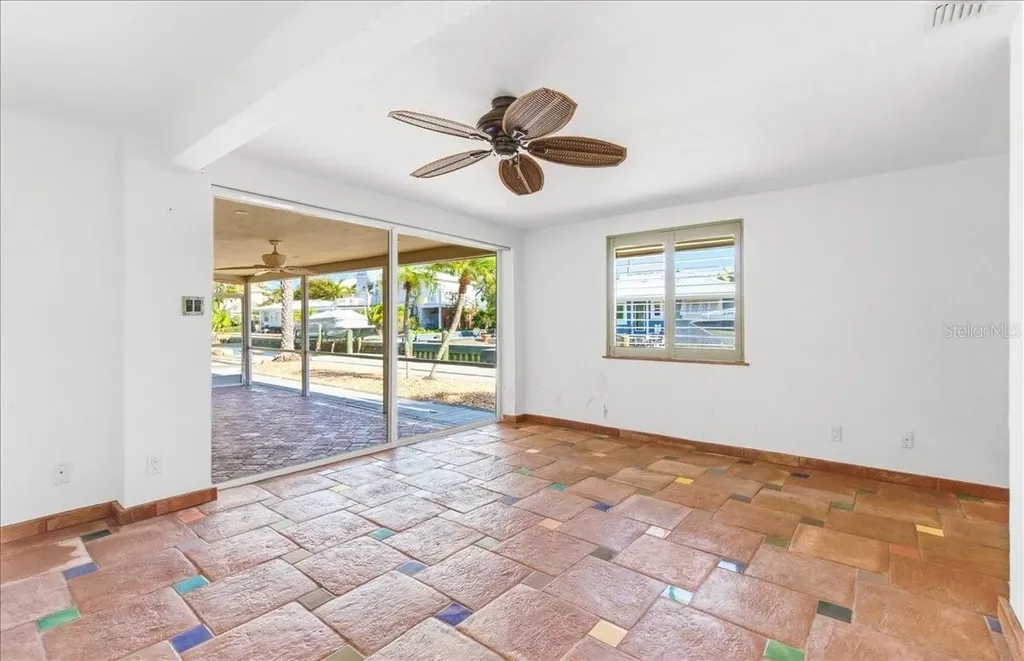 834 Jungle Queen Way Longboat Key FL 34228