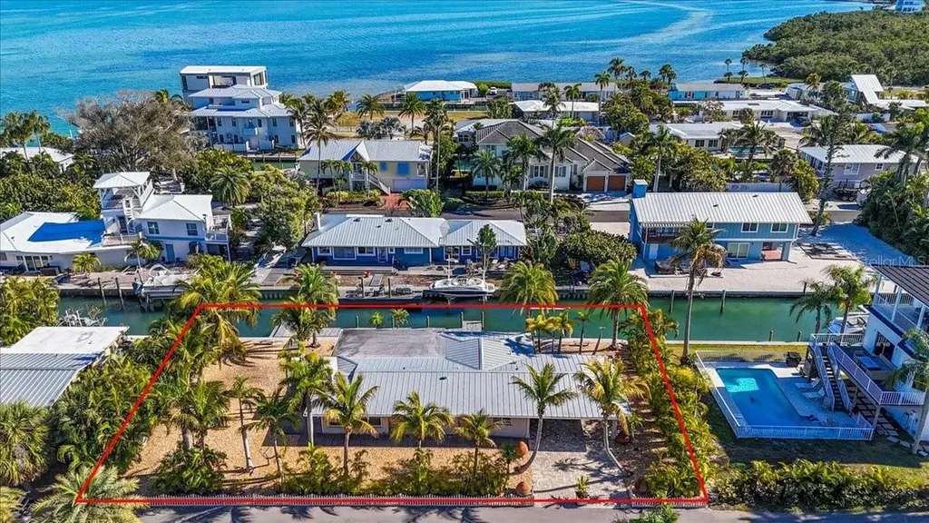 834 Jungle Queen Way Longboat Key FL 34228