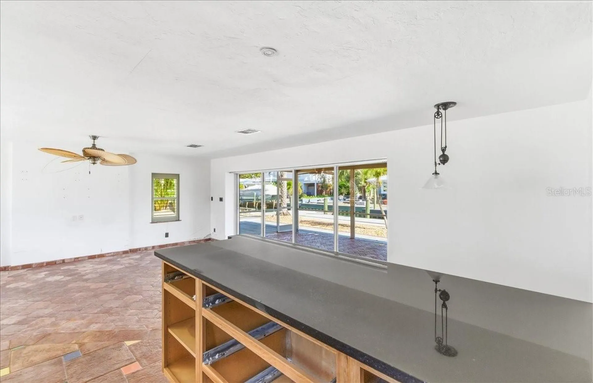834 Jungle Queen Way Longboat Key FL 34228