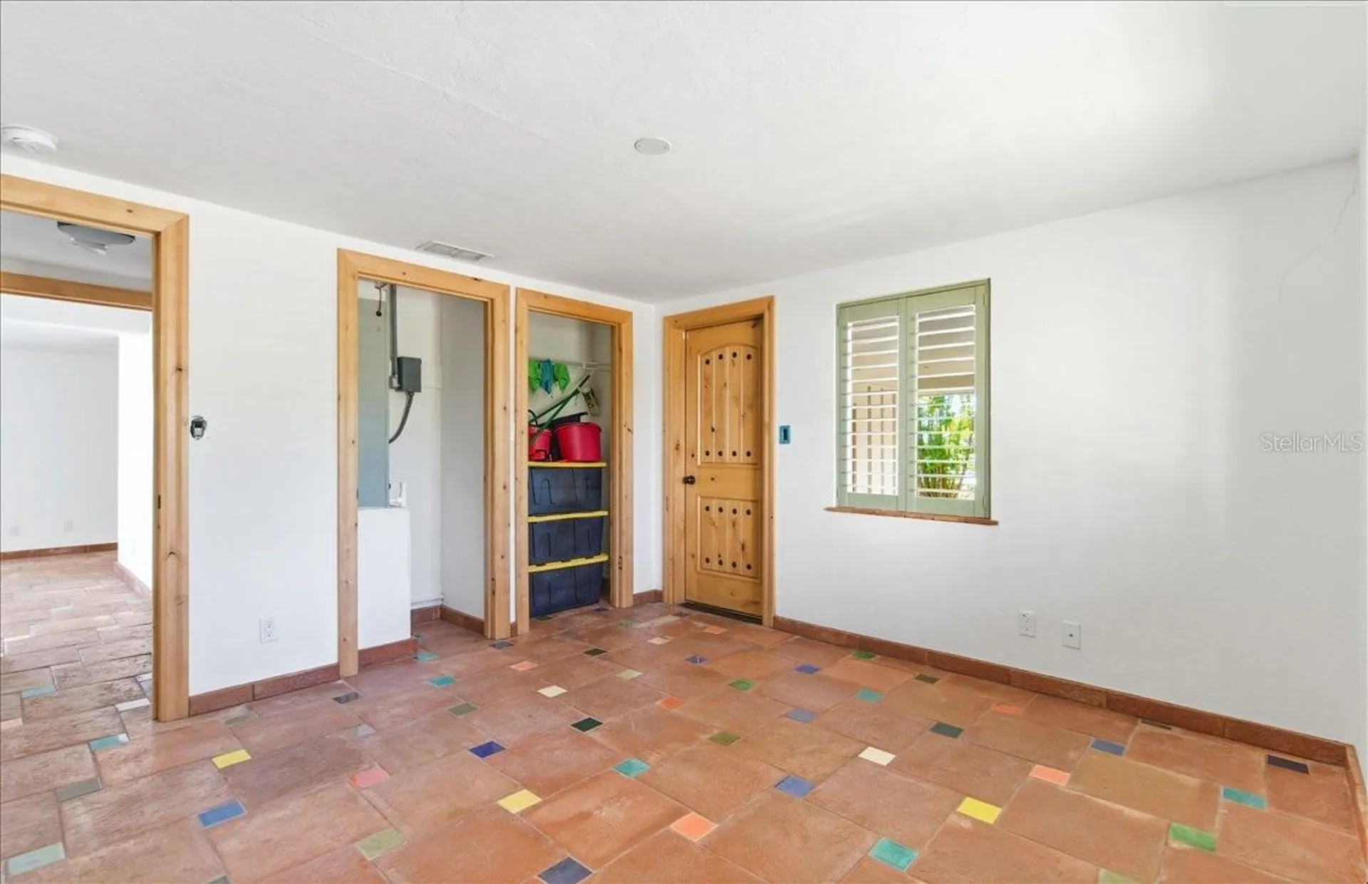 834 Jungle Queen Way Longboat Key FL 34228