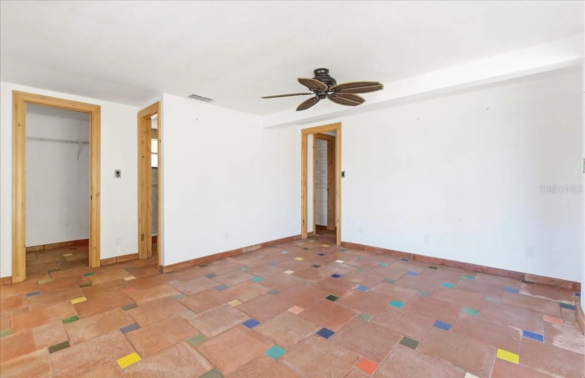 834 Jungle Queen Way Longboat Key FL 34228