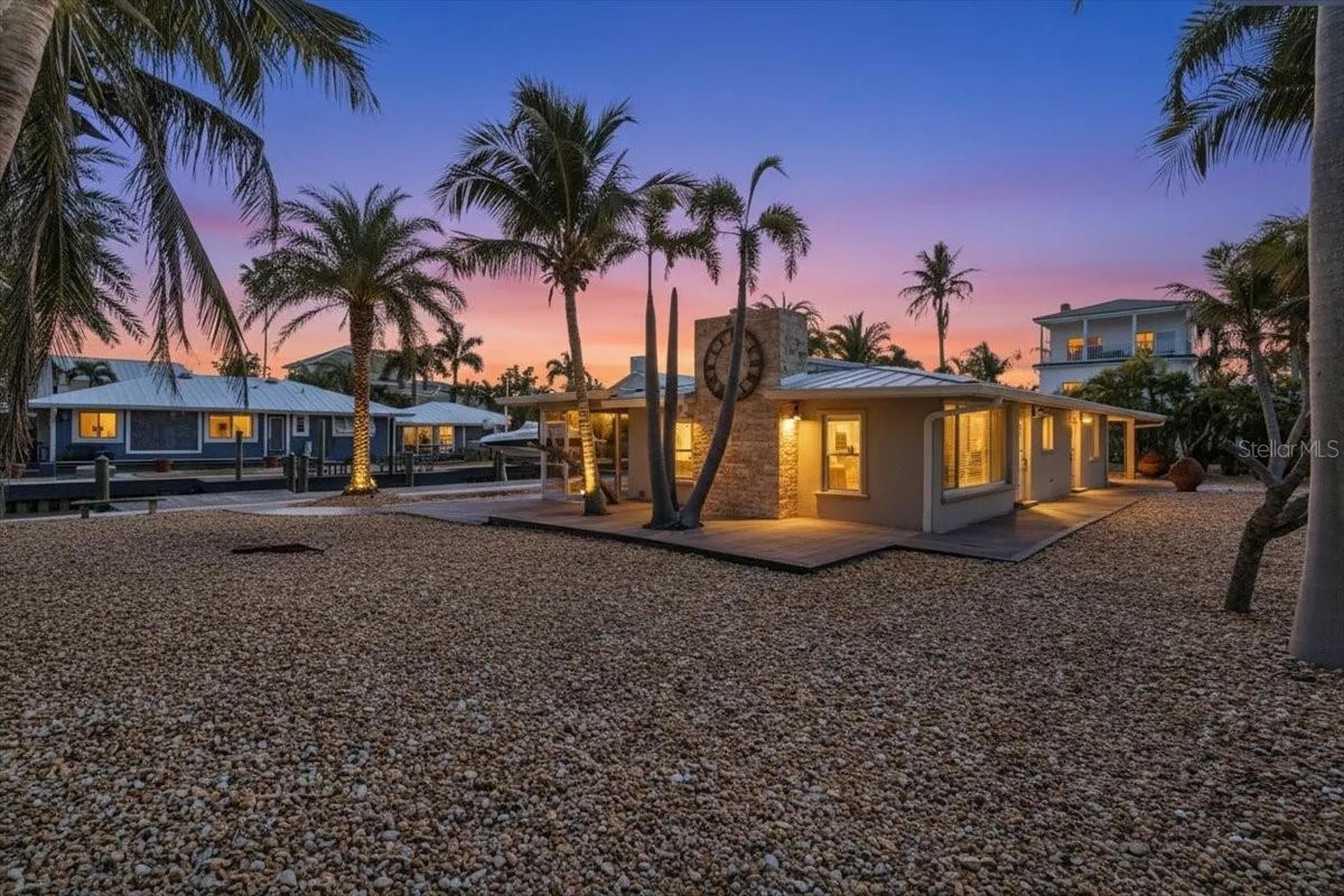 834 Jungle Queen Way Longboat Key FL 34228