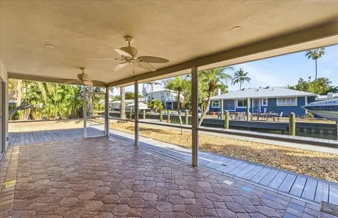 834 Jungle Queen Way Longboat Key FL 34228