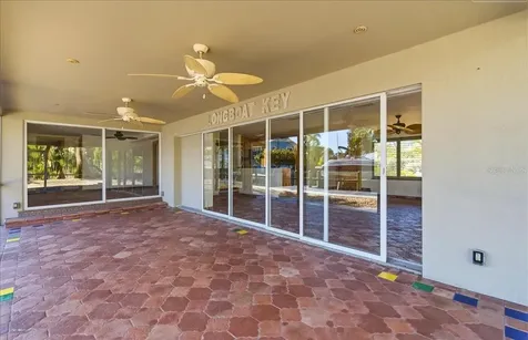 834 Jungle Queen Way Longboat Key FL 34228