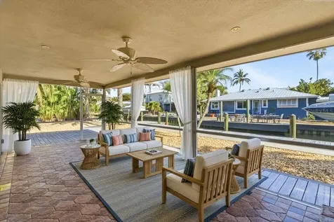 834 Jungle Queen Way Longboat Key FL 34228
