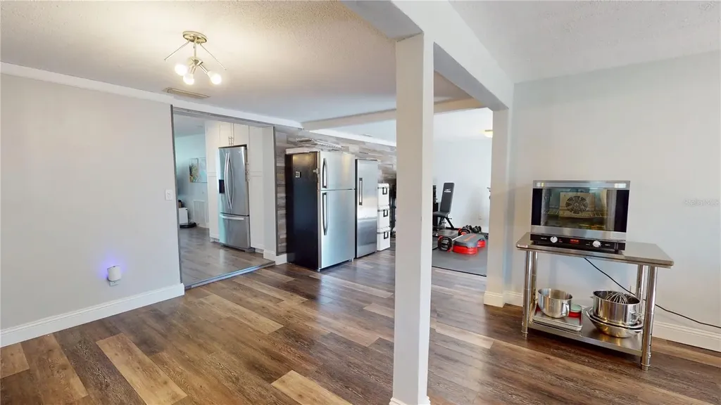 2020 Yale Avenue Dunedin FL 34698