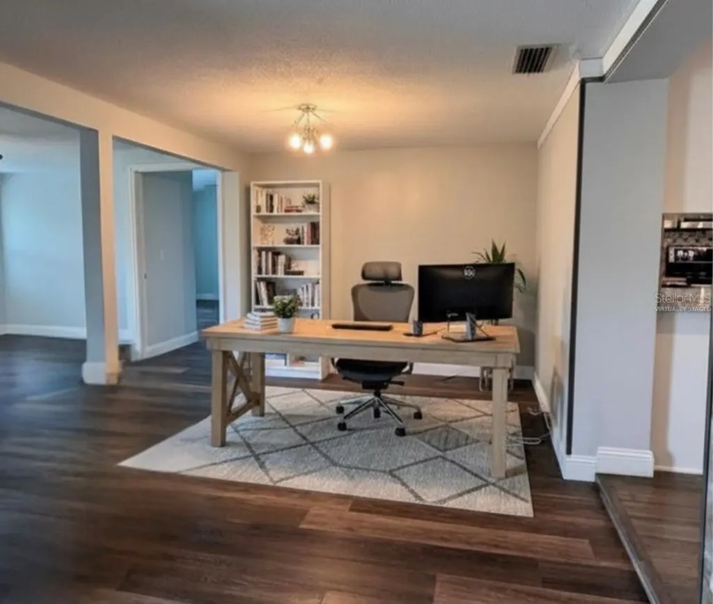 2020 Yale Avenue Dunedin FL 34698