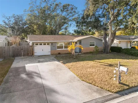 2020 Yale Avenue Dunedin FL 34698
