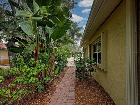 251 Vista Del Lago Way Venice FL 34292